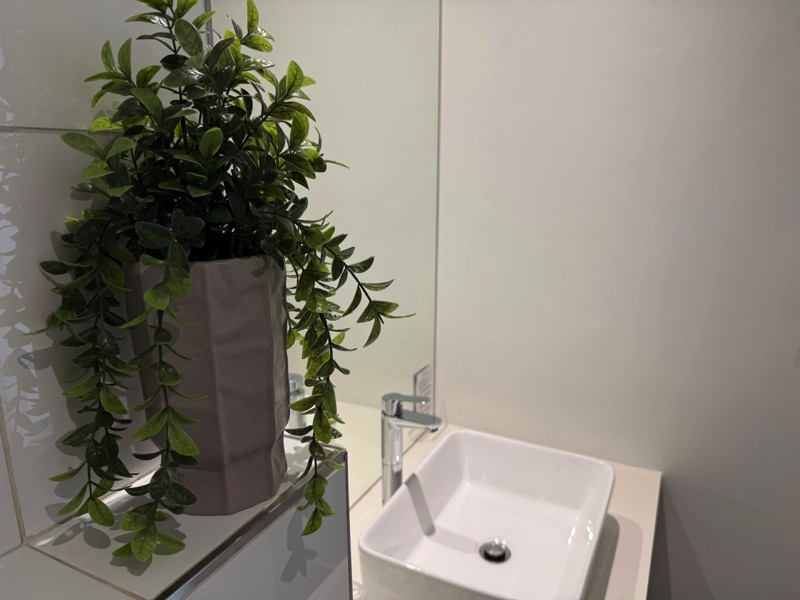32 Napier Street, Apt.401 - Bedroom 1 en-suite