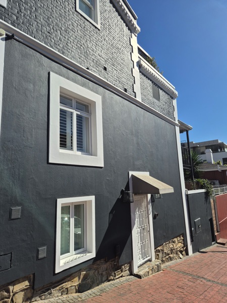 92 Waterkant Street - Napier Street entrance