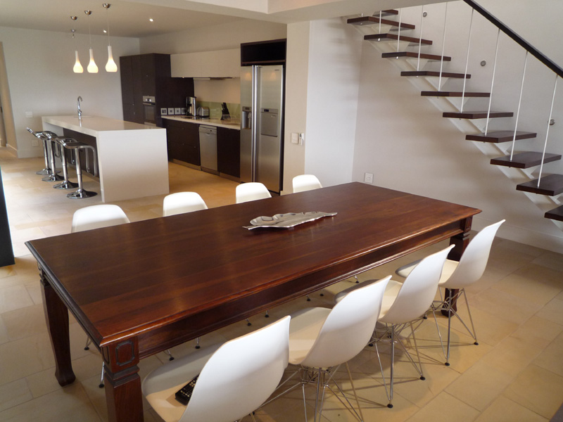 7 Bayview Terrace - dining area