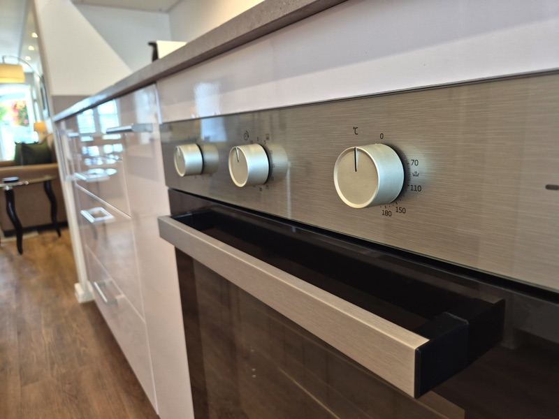 115 De Waterkant Piazza - kitchen