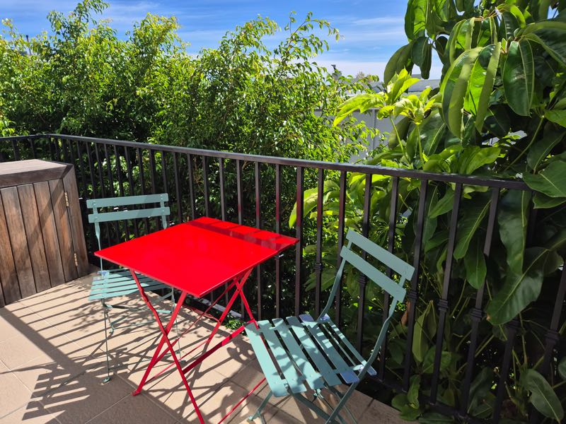 207 De Waterkant Piazza - living area balcony