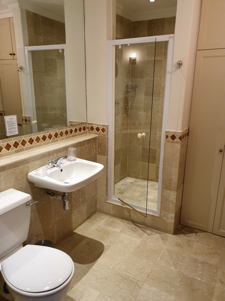70 Loader - bathroom 2