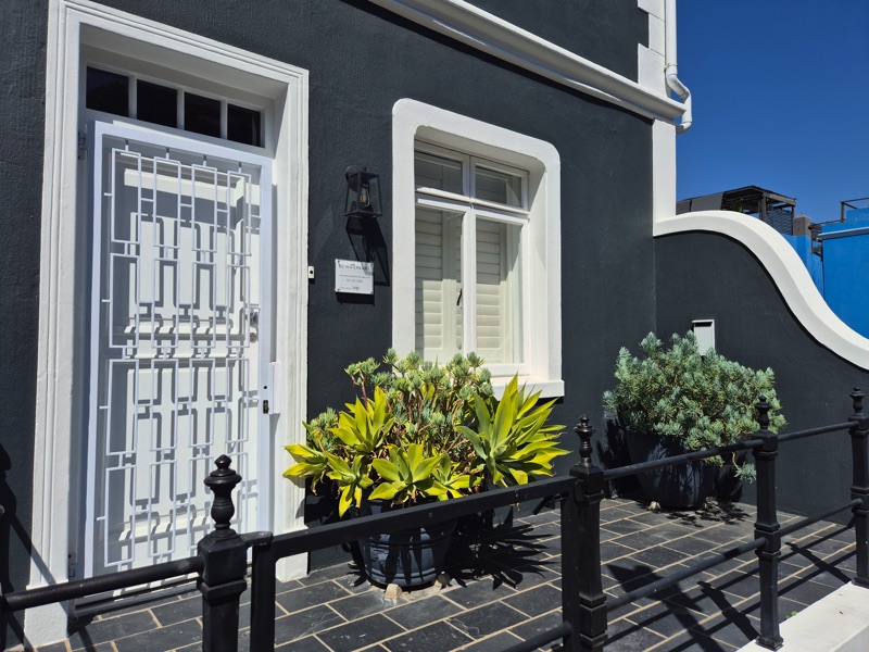 92 Waterkant Street - Waterkant entrance