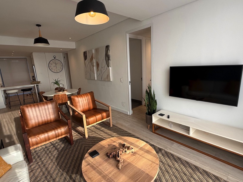 32 Napier Street, Apt.401 - Living & dining area