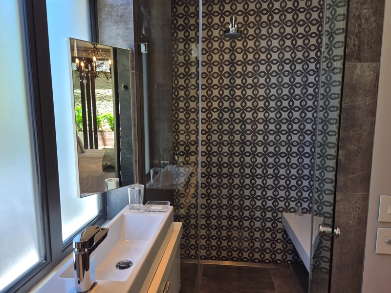 9a Loader Street - Bedroom 1 en-suite