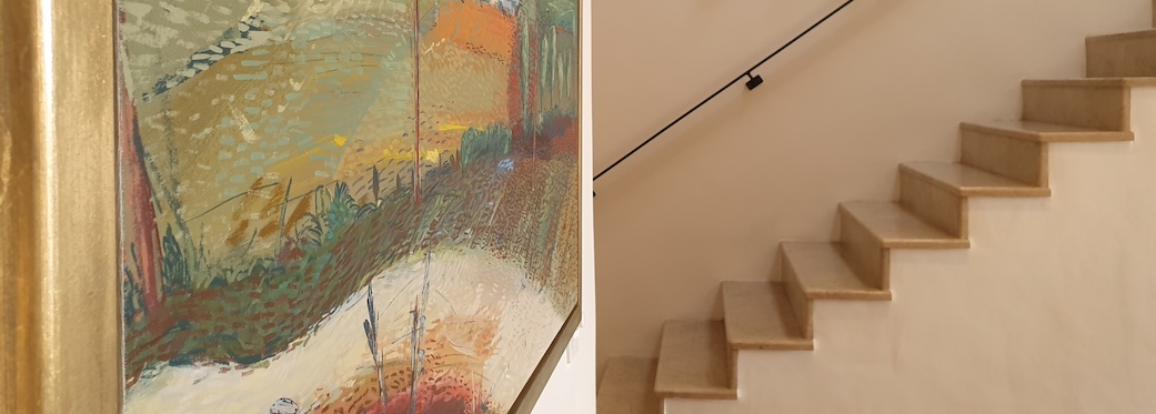 70 Loader Street - kitchen art & stairs