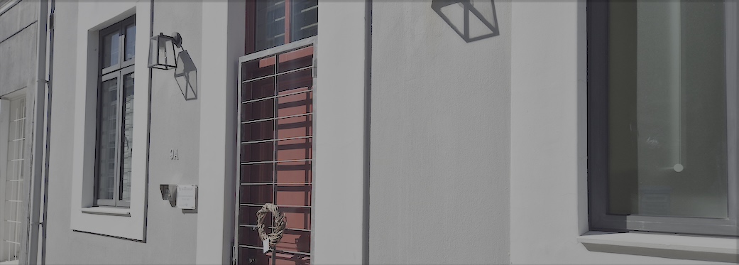 De Waterkant Cottages & Apartments - Festive Doors