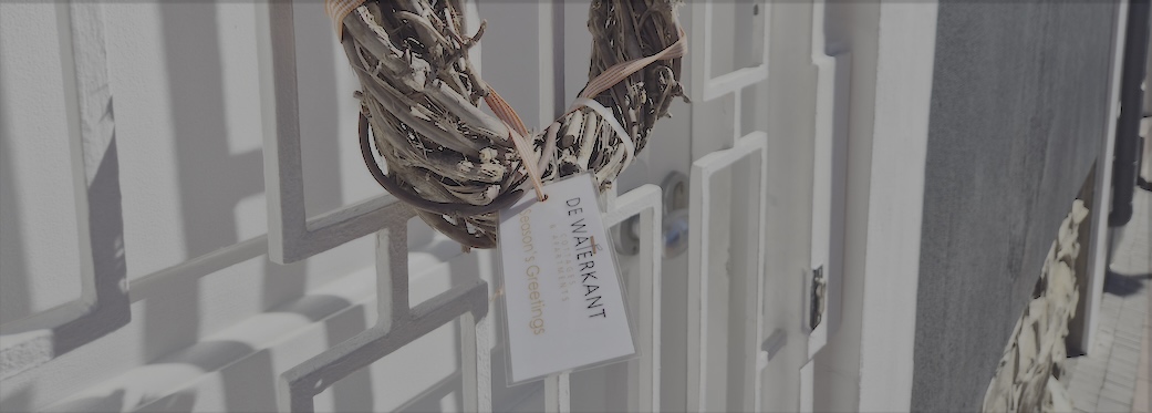 De Waterkant Cottages & Apartments - Festive Doors