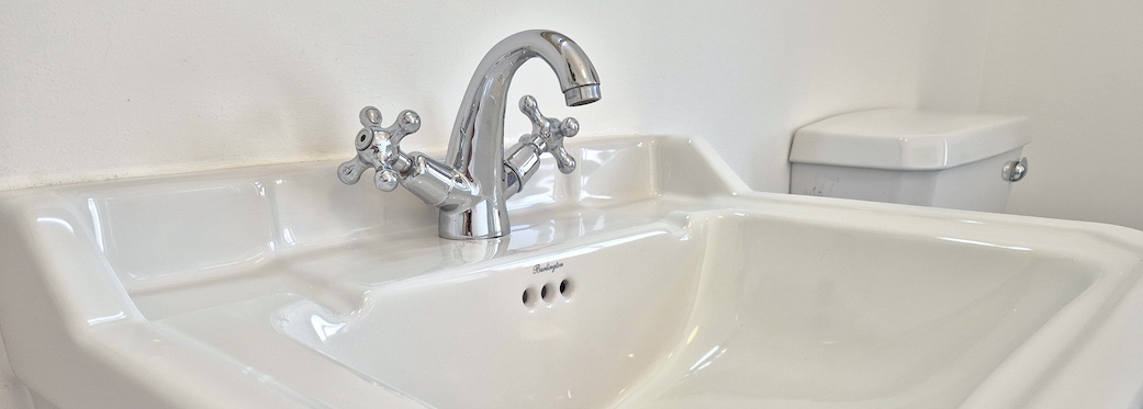 19 Jarvis Street - en-suite 1
