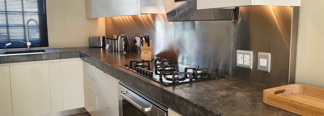 24 Loader Street - kitchen