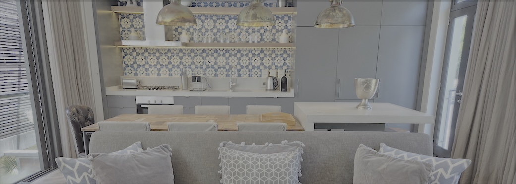 9a Loader Street - Dining area & kitchen