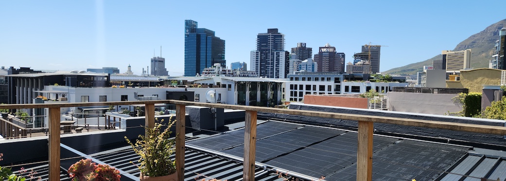 40 Napier Street - roof deck city view