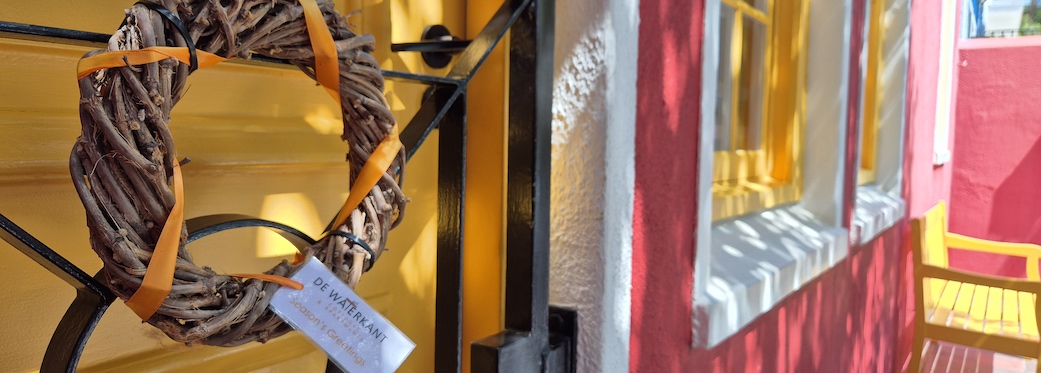 De Waterkant Cottages & Apartments - Festive Doors